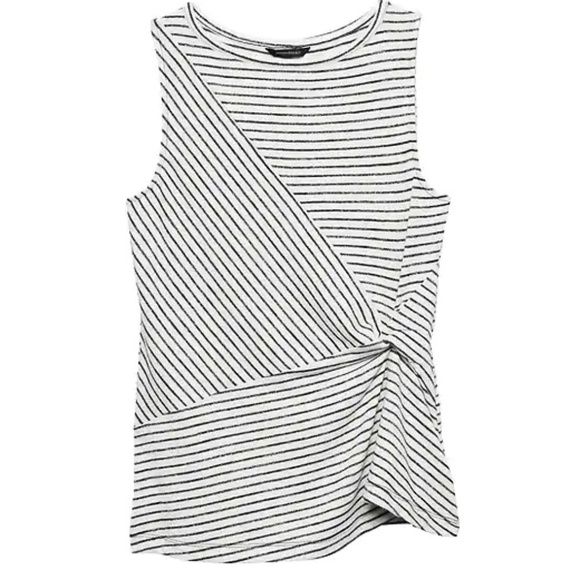 Banana Republic Tops - NWT Banana Republic Luxespun Twist-Front Top, S
